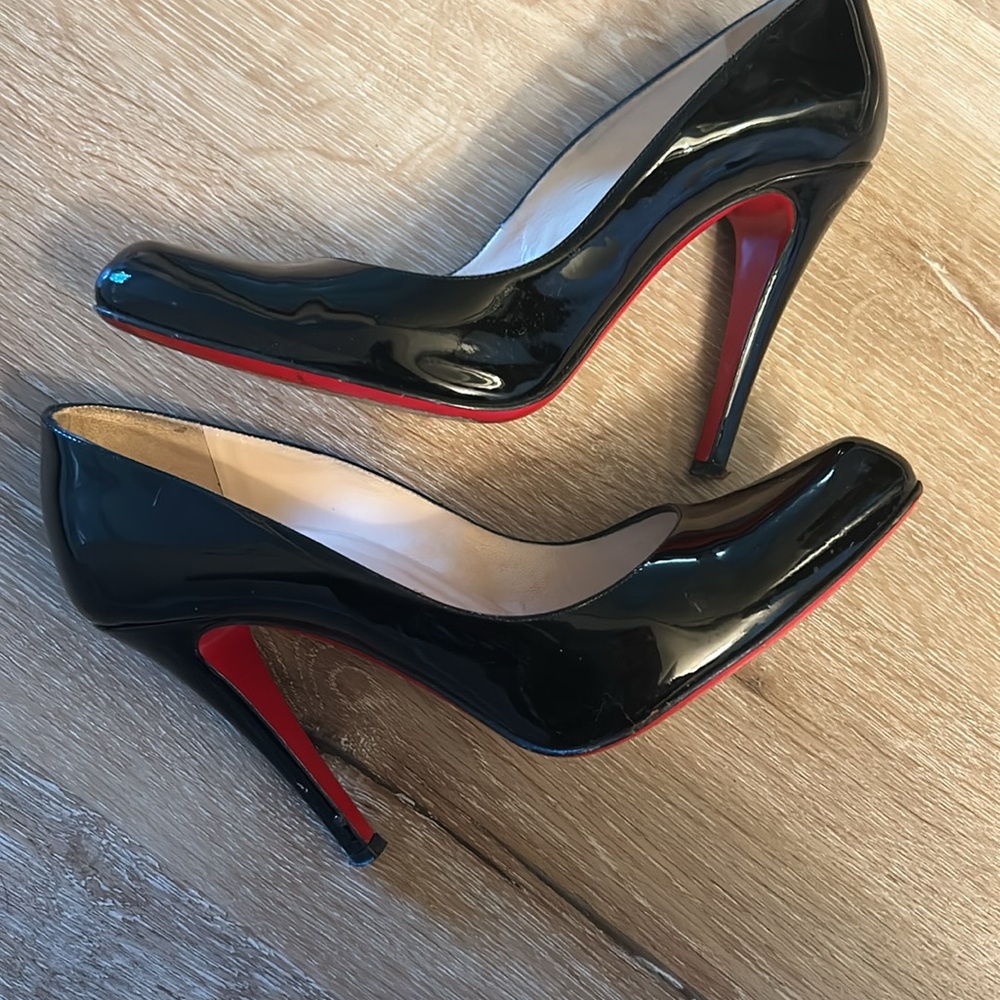 Christian Louboutin Patent leather pumps